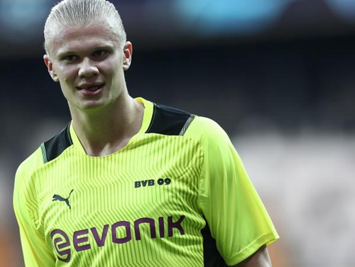 近4届欧预赛+世预赛射手榜：凯恩40球第1，C罗32球第2