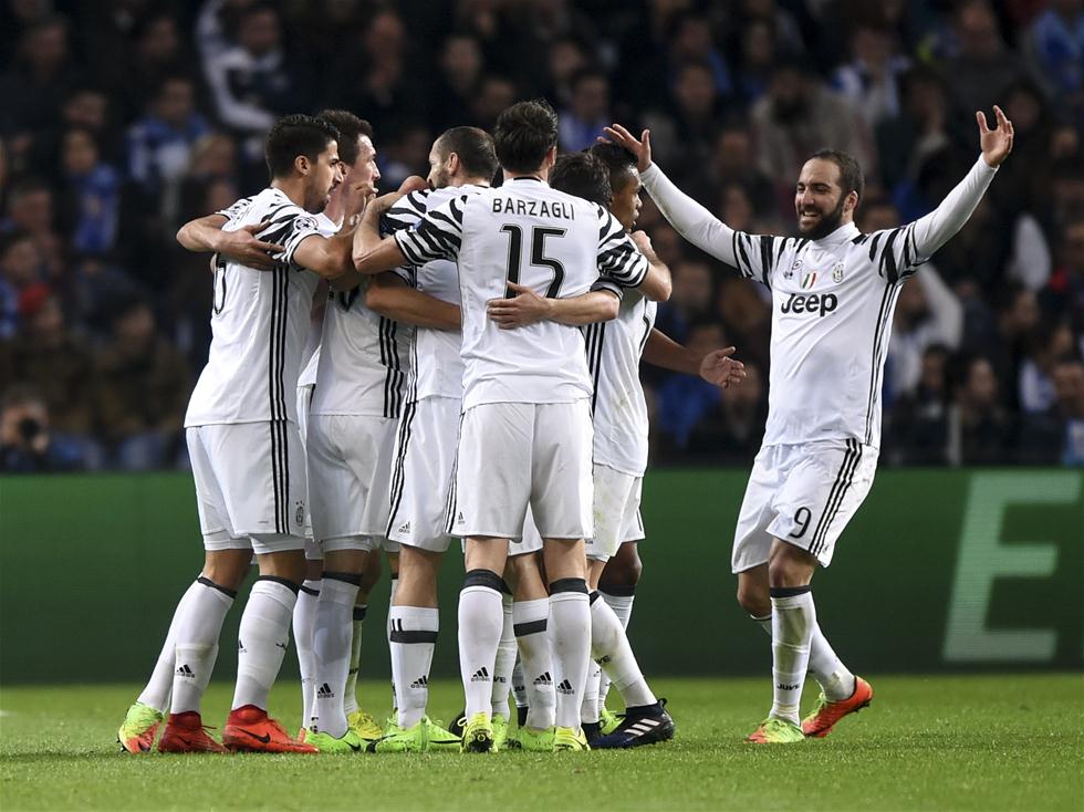 官方：洛萨诺遭遇肌肉过劳，缺席对阵巴拉圭的友谊赛（官宣：洛萨诺因肌肉疲劳无缘与巴拉圭的热身赛）