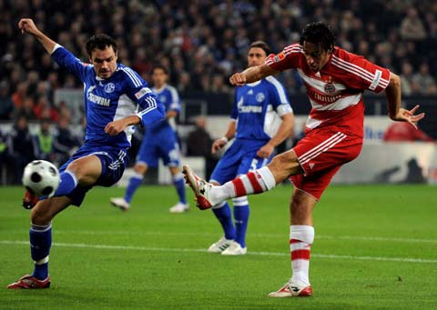 热那亚2-2佛罗伦萨，德赫亚扑点+失误送礼，皮科利破门