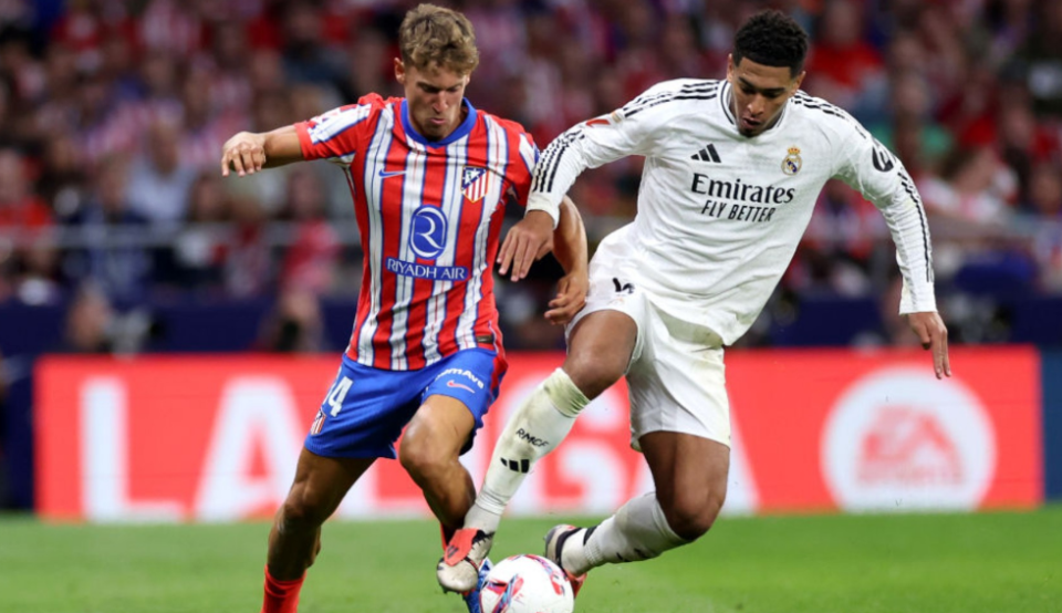 如何提升足球场上的无球跑动？（球场无球跑动提升指南）