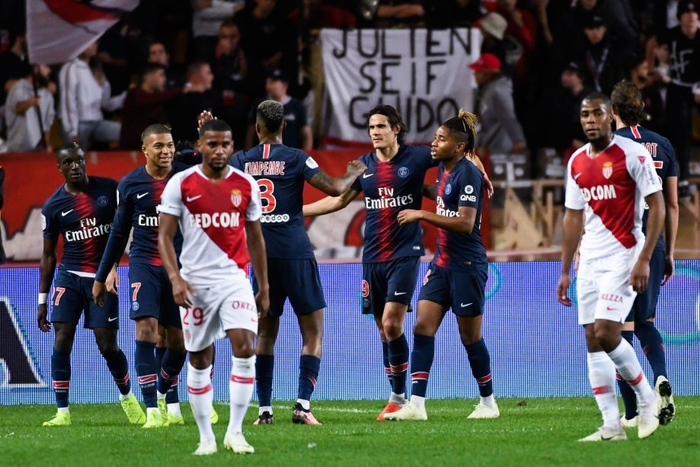 篮球勇士明星球员连续三场20+得分