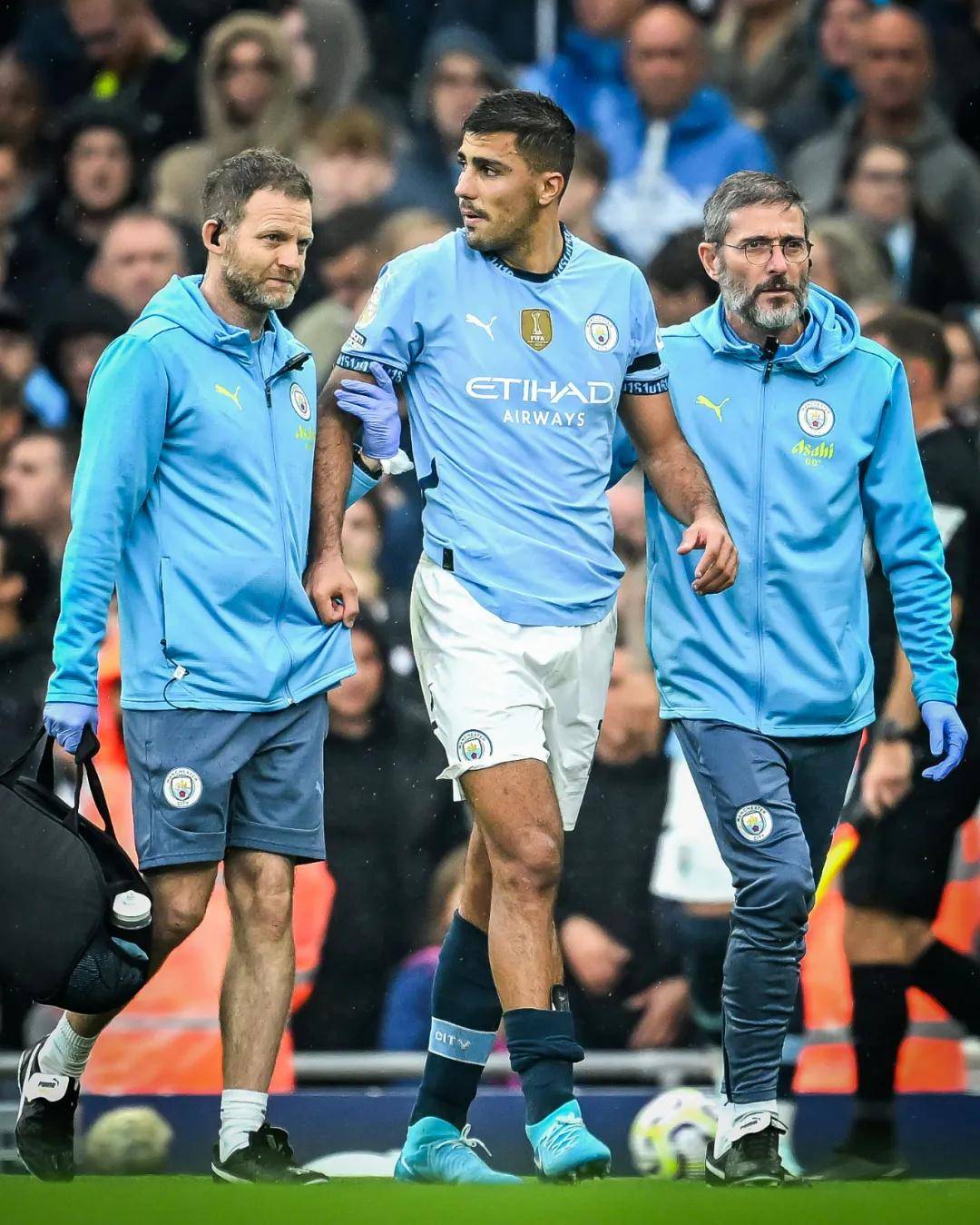 Goal发布2026年金球奖实力榜：凯恩居首，哈兰德第2，梅西第9（Goal公布2026年金球奖竞争力榜：凯恩第一，哈兰德第二，梅西第九）