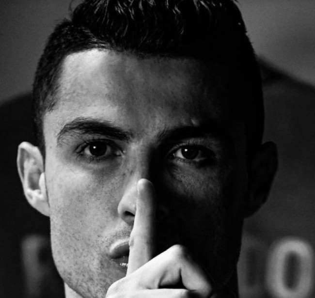 图片报：法兰克福队医私下为对手球员治疗，现已被开除