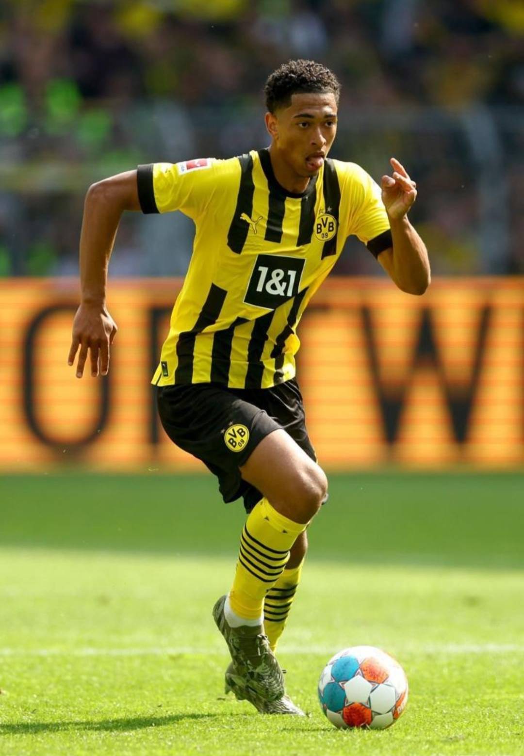 姆巴佩缺席皇马训练，出战曼城存疑