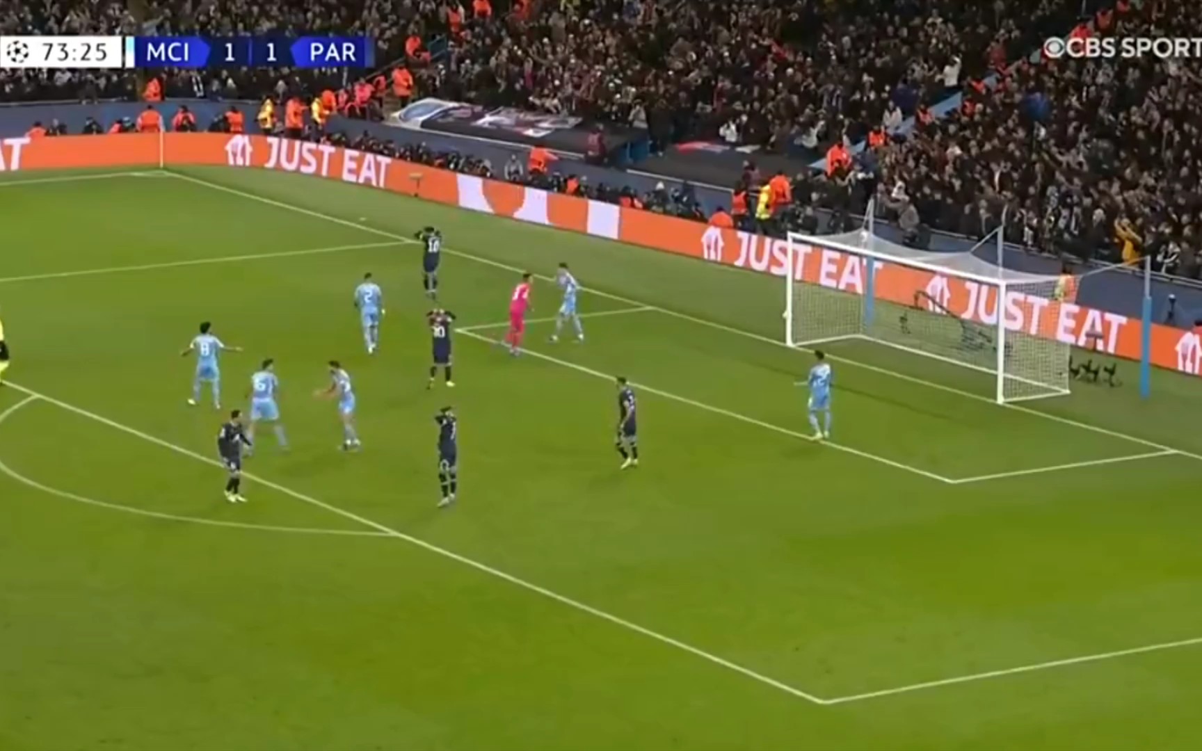 英超焦点战：纽卡斯尔联VS伯恩利——攻防博弈下的胜负天平与比分推演（英超重磅对决：纽卡斯尔联对阵伯恩利——攻守对抗中的胜负倾向与比分预测）