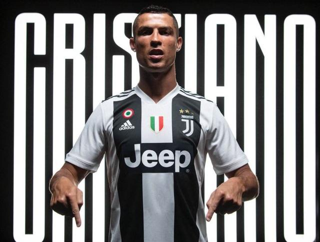 除了哲凯赖什，阿森纳的两位法国名宿该叫什么？