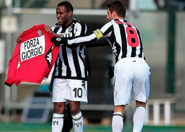 埃及球员到埃及国家队报到