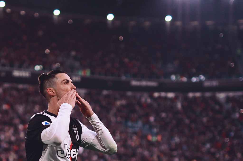 国足U17面对巴林全场19次射门10次射正，对手0射门（U17国足对阵巴林：19次射门10次射正，对手全场0射）